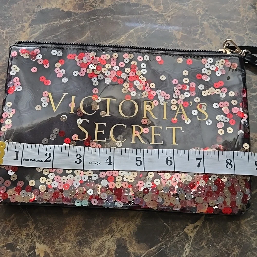 Victoria Secrets Makeup Case/Wristlet - Picture 5 of 6